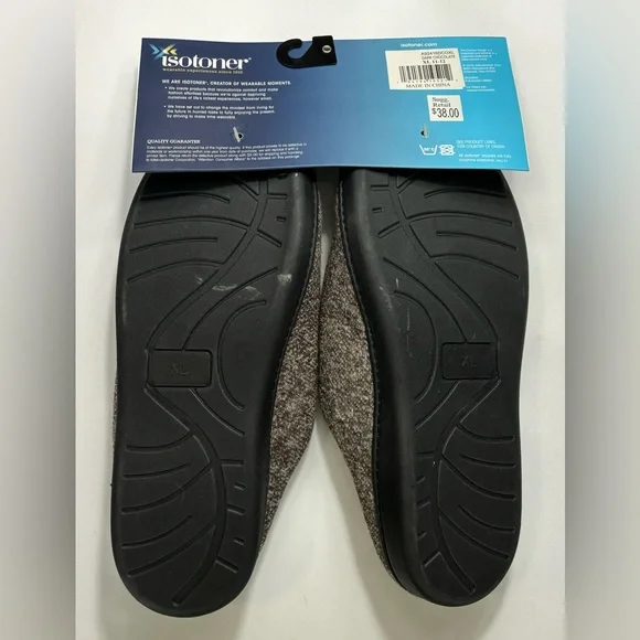 Isotoner Men's XL 11-12 Hard Sole Brown Slippers New in Package - Picture 3 of 3